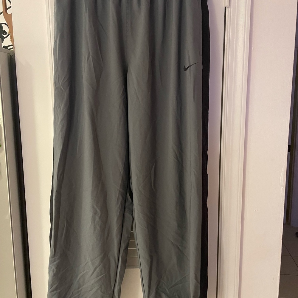 Nike Dri Fit with ankle ties